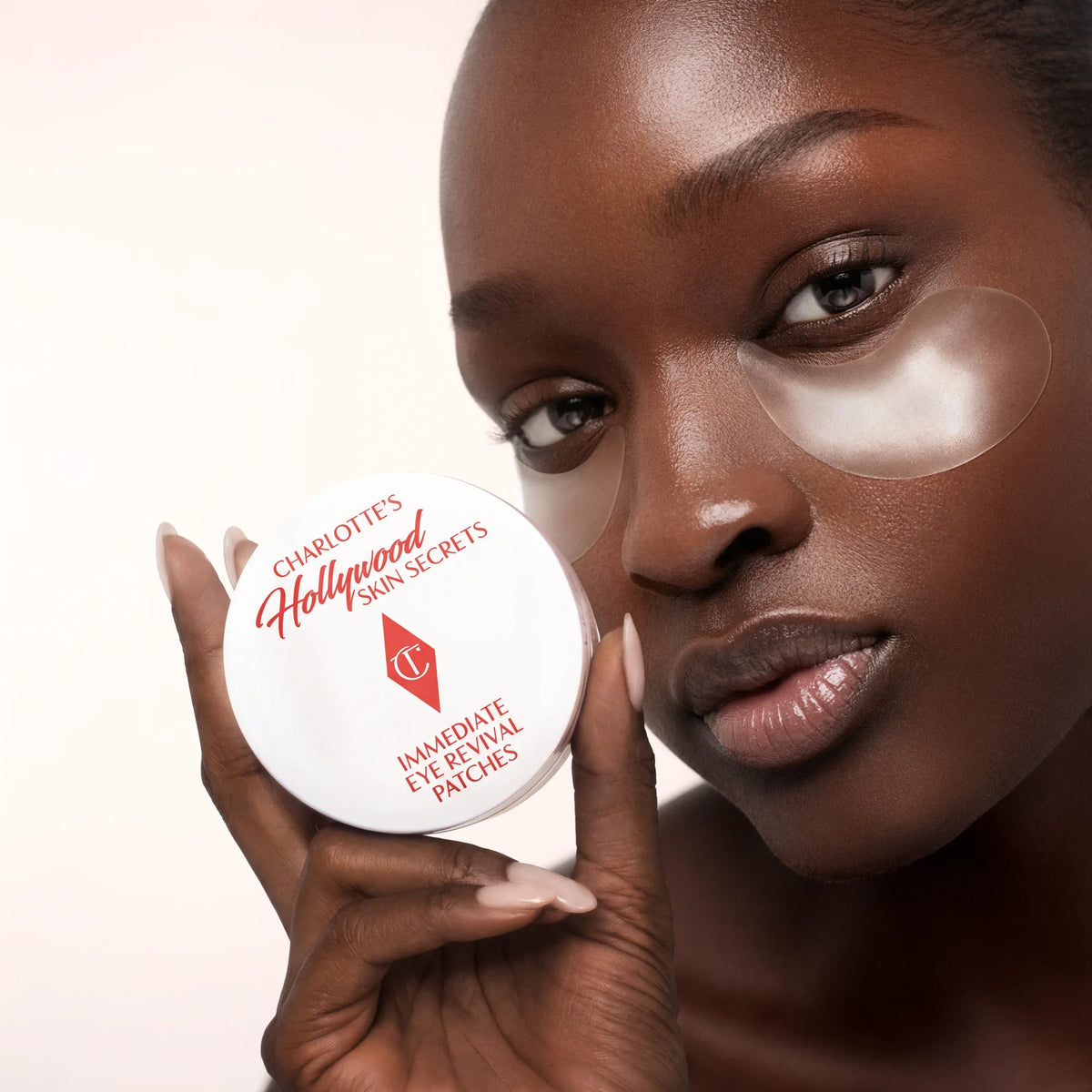 CHARLOTTE'S HOLLYWOOD SKIN SECRETS IMMEDIATE EYE REVIVAL PATCHES 60 EYE PATCHES