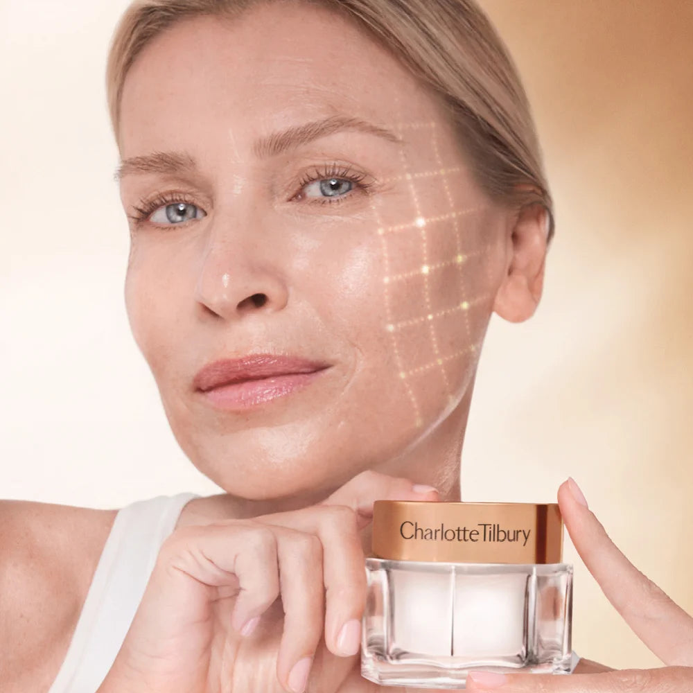 CHARLOTTE’S MAGIC SKIN ON-THE-GO KIT SKINCARE KIT