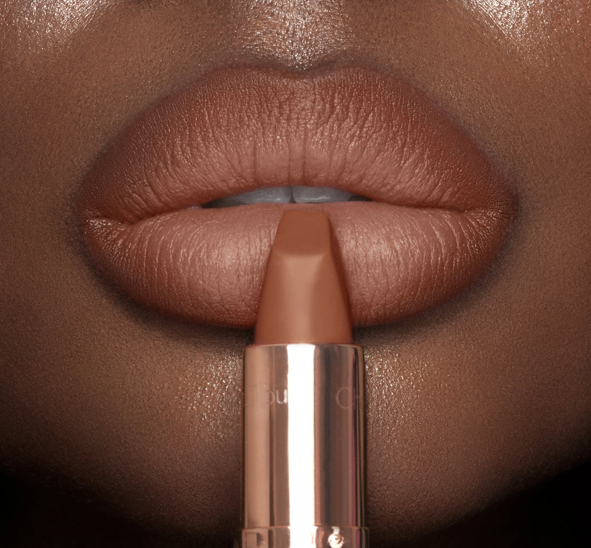 THE SUPER NUDES MATTE REVOLUTION - CATWALKING
