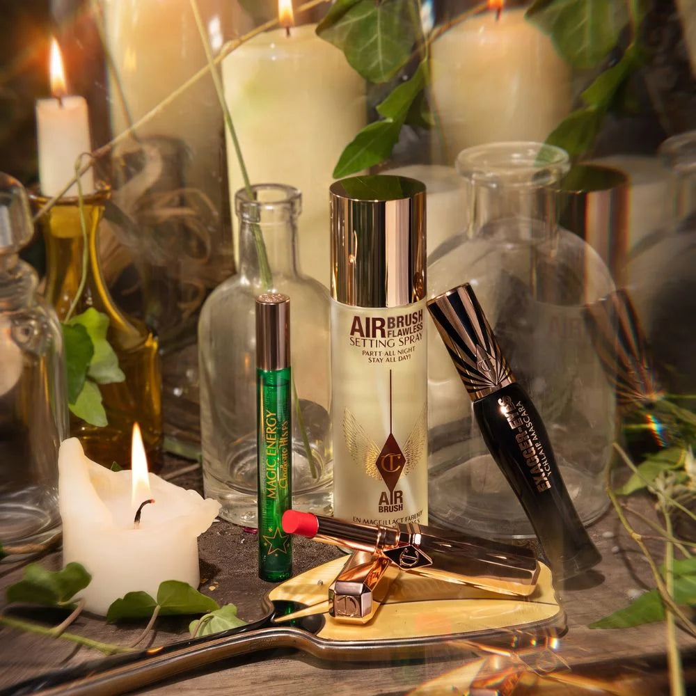 THE PRACTICAL MAGIC BOOK OF BEAUTY SPELLS Face Kit